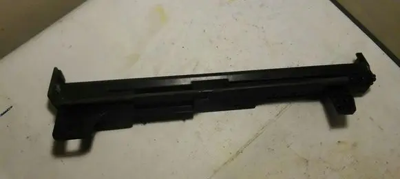 Mercedes-Benz E AMG W212 Radiator mount bracket 0477902903