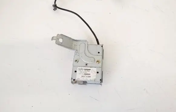 Antenna control unit