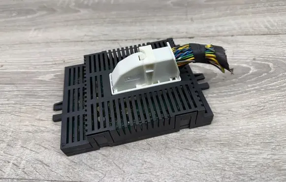 BMW 5 E60 E61 Light module LCM 9154943
