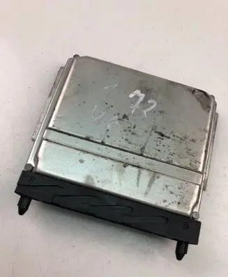 Volvo S80 Engine control unit/module ECU 08675760A 0261207712