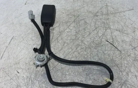 Honda FR-V Front seatbelt buckle NSB1094
