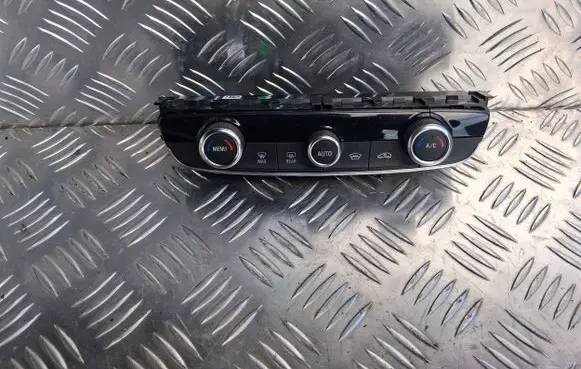 Opel Crossland X Climate control unit 98226286YX 2E138230 28607050