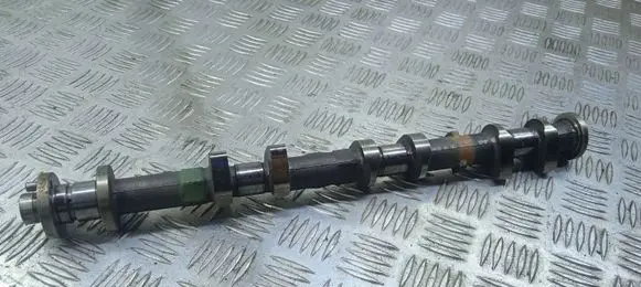 Renault Master II Camshaft 