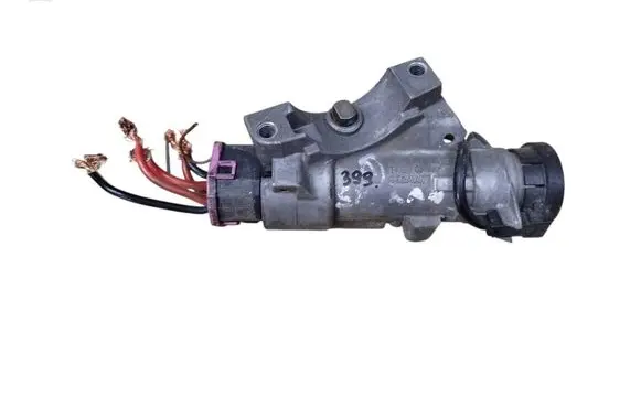 Audi A6 S6 C5 4B Ignition lock 4B0905851B