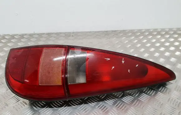 Renault Laguna I Rear/tail lights
