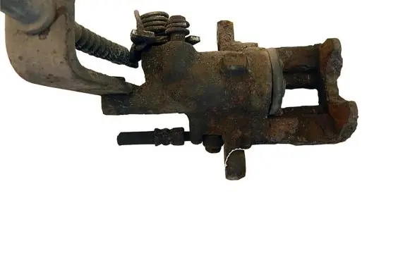 Nissan Primera Rear brake caliper