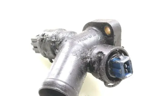 Volkswagen Transporter - Caravelle T4 Engine coolant pipe/hose 074121132