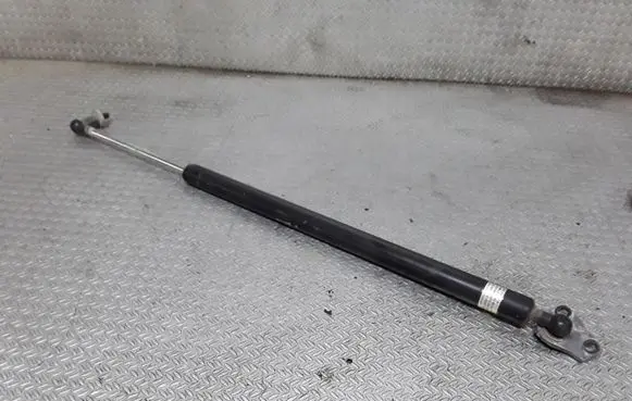 Mitsubishi Grandis Tailgate/trunk strut/damper
