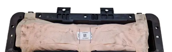 Mercedes-Benz GLS X166 Knee airbag 1668600102