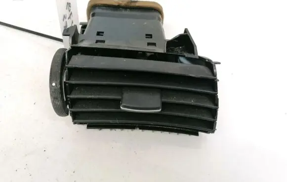 Peugeot 407 Dash center air vent grill 9644589377