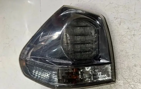 Lexus RX 330 - 350 - 400H Rear/tail lights 