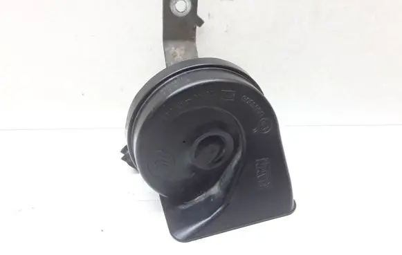 Volvo V70 Horn signal 08635071