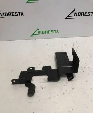 Nissan Note (E11) Battery bracket 