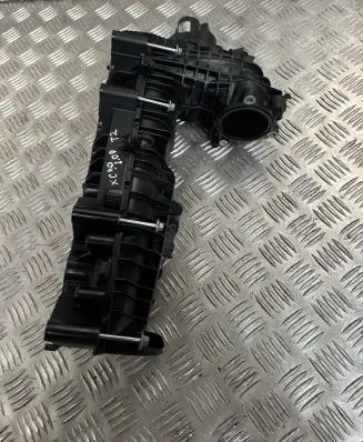 Volvo XC90 Intake manifold 32223914