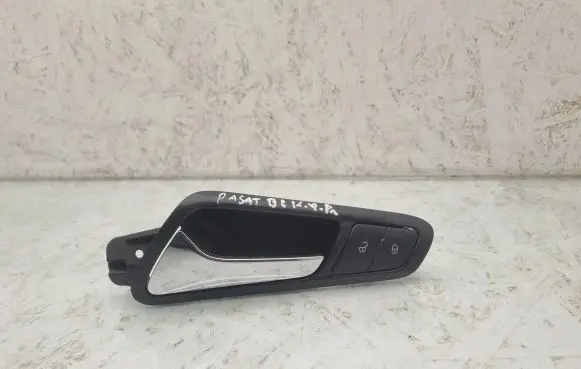 Front door interior handle