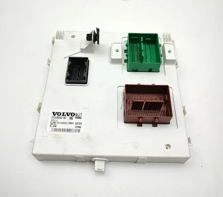 Polestar 2 Central body control module 32320643 32320643AC