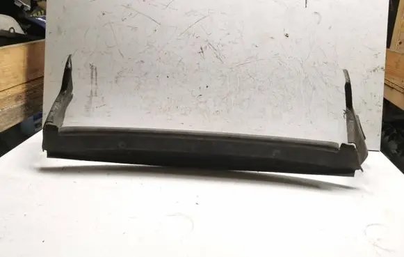 BMW X3 E83 Bottom radiator support slam panel 340128906