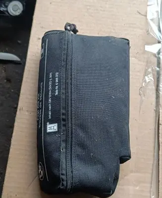 BMW X5 E70 First aid kit 6966372