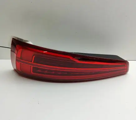 Audi Q3 8U Rear/tail lights 8U0945094N