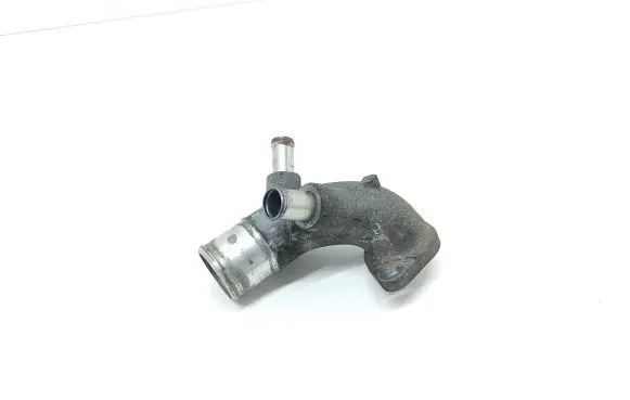 Toyota Land Cruiser (J120) Engine coolant pipe/hose