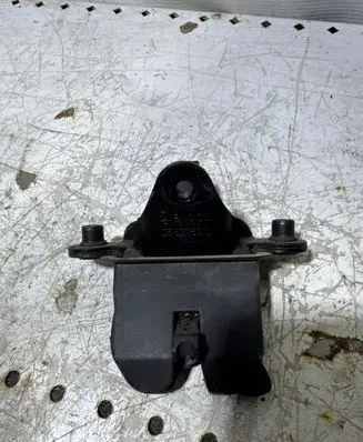 Skoda Octavia Mk2 (1Z) Tailgate/trunk/boot lock/catch/latch 1Z5827501D BN3CZ