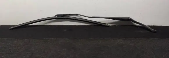 Renault Captur Front wiper blade arm 288812365R