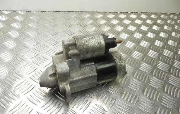 Nissan Juke I F15 Starter motor 8200584675 VD2418