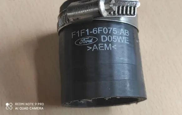 Ford Focus Air intake hose/pipe F1F16F075AB