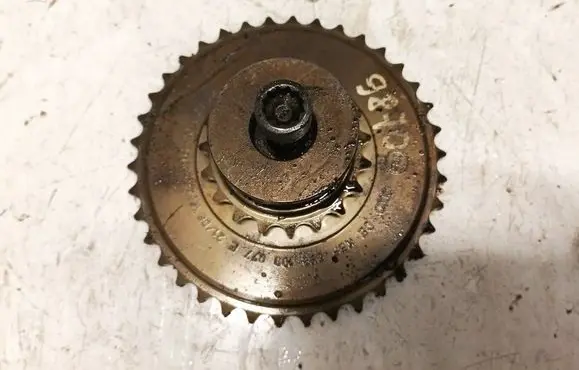 Audi A6 S6 C6 4F Camshaft pulley/ VANOS 059109077e