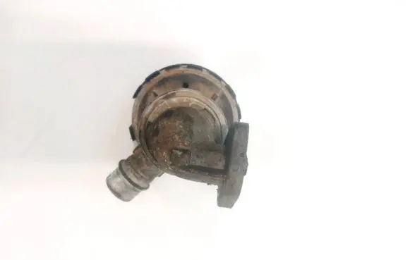 Peugeot 607 EGR valve
