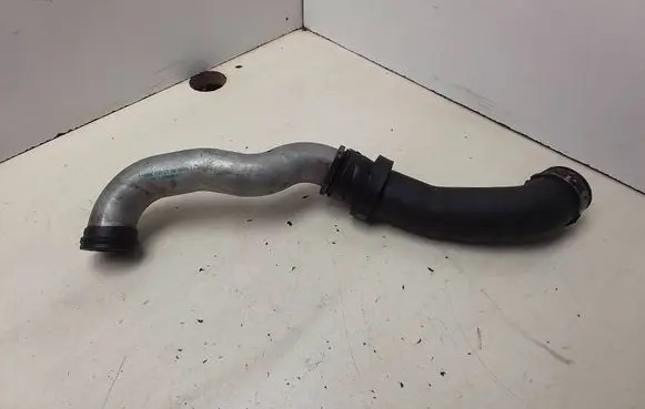 BMW 3 E46 Intercooler hose/pipe 7788357