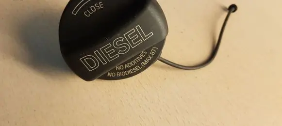 BMW 5 F10 F11 Fuel tank filler cap 7222392 722239205