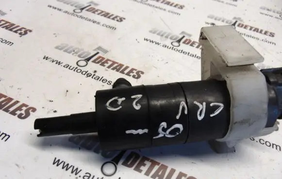 Honda CR-V Windscreen/windshield washer pump