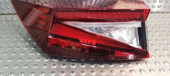 Skoda Enyaq iV Rear/tail lights S26372432 5LA945207A