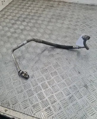 Volkswagen PASSAT B6 Brake vacuum hose/pipe 