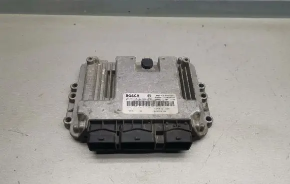Renault Scenic II - Grand scenic II Engine control unit/module 0281012769 8200391966 8200558304