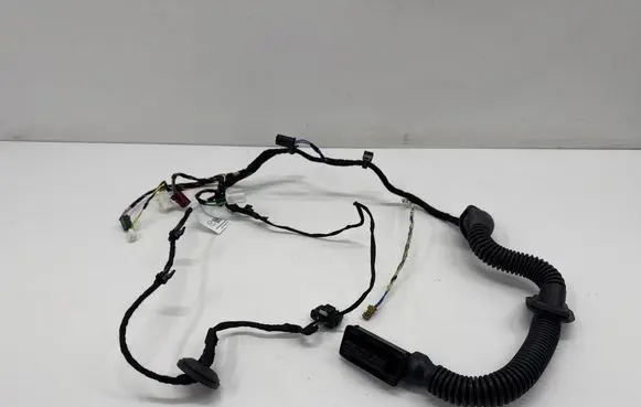 Mercedes-Benz EQA Rear door wiring loom A2475408709