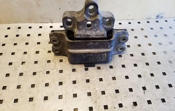 Audi A3 S3 8P Engine mount bracket 1K0199555