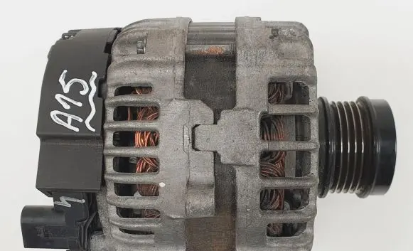 Mercedes-Benz A W176 Generator/alternator A0009061903