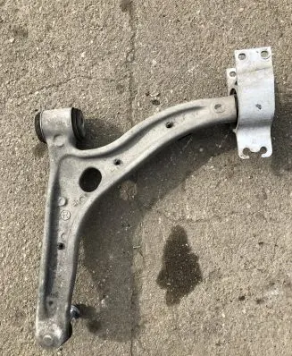 Mercedes-Benz A W176 Front control arm