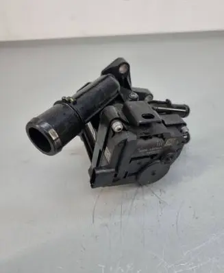 Thermostat/thermostat housing