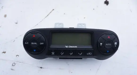 Hyundai ix35 Climate control unit