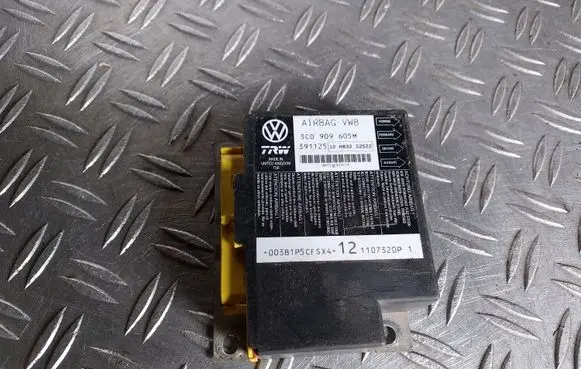 Volkswagen PASSAT B6 Airbag control unit/module 3C0909605M