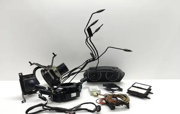 BMW 5 E60 E61 Distronic sensor radar 6784844 678484401 00402042B5
