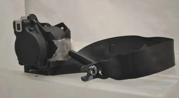 Audi A6 S6 C7 4G Rear seatbelt 4G8857805H KR13L1U1U7 92901942