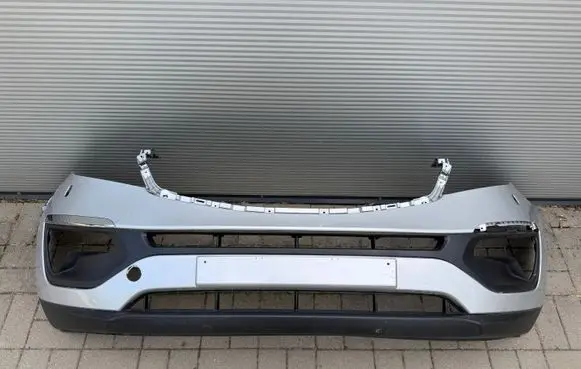 KIA Sportage Front bumper 865113U000