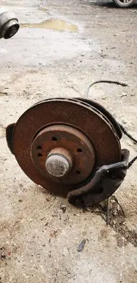 Mercedes-Benz C W203 Front wheel hub spindle knuckle