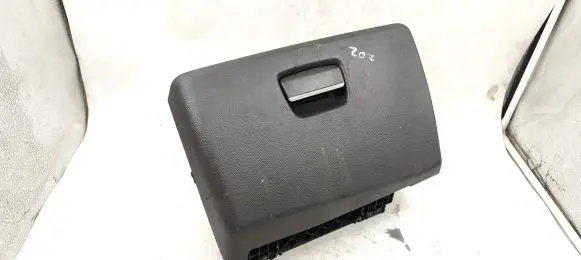BMW 1 E82 E88 Glove box 6969503 112420 107479