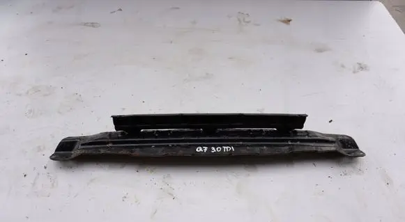 Audi Q7 4L Bottom radiator support slam panel PASPRZEDNI