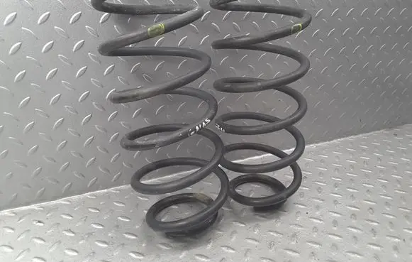 Toyota Yaris Rear coil spring